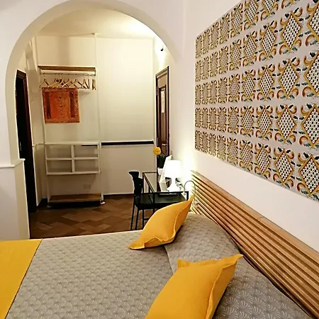 Oda ve Kahvaltı Teresa