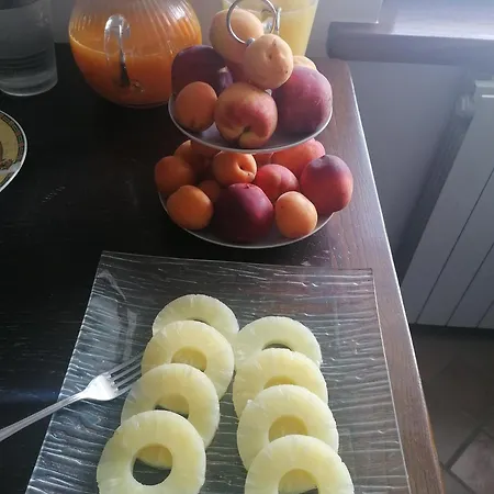 Alojamento de Acomodação e Pequeno-almoço Teresa